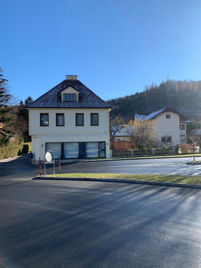 Haus Zwei Apartment Aspang Markt ภายนอก รูปภาพ